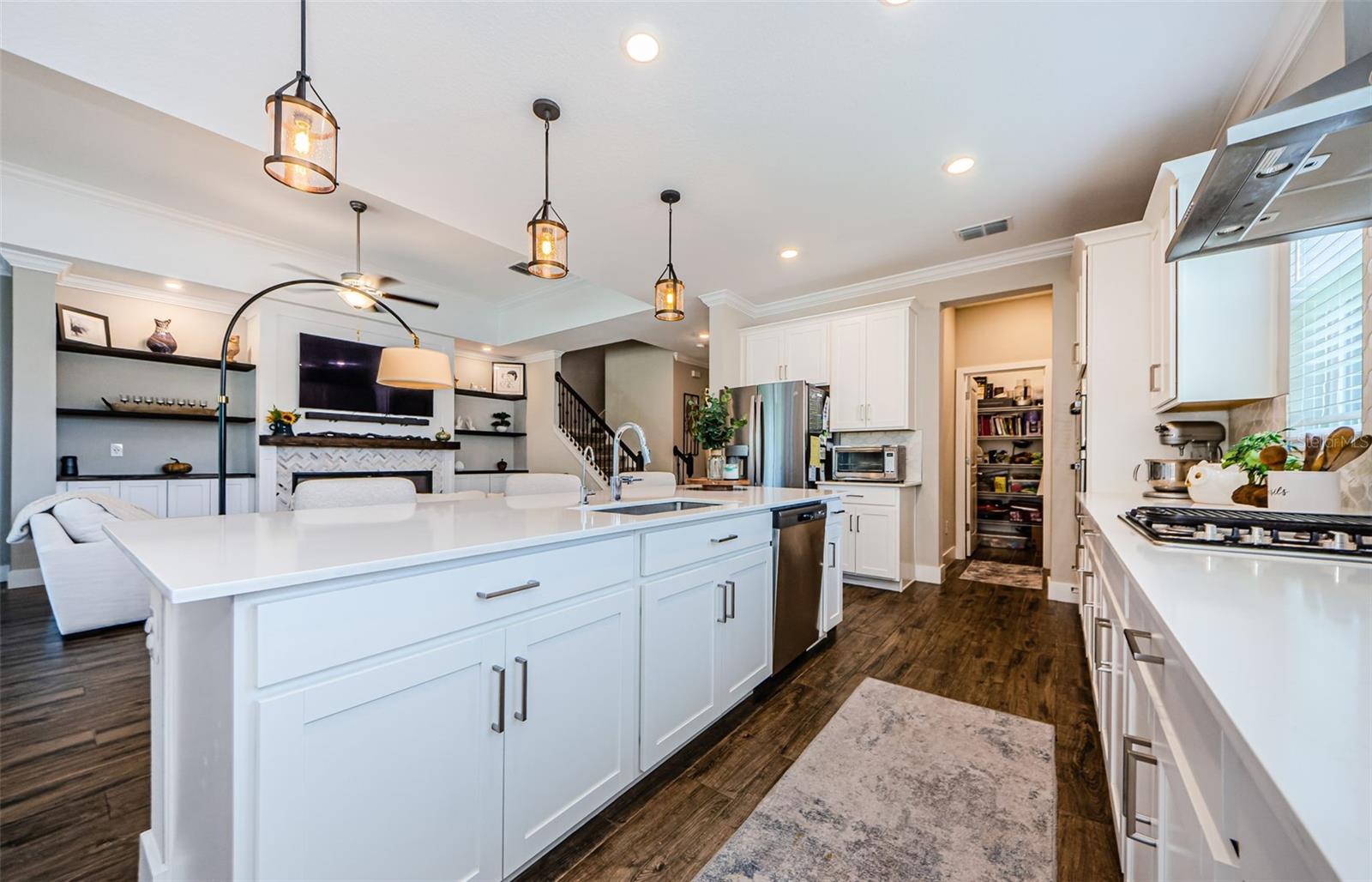 MITCHELL 54 WEST PH 3 RESIDENT - Residential