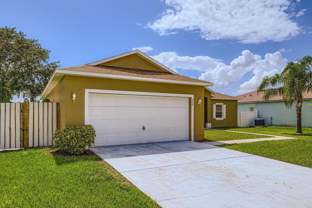 Photo of 526 Delido Way, Kissimmee, FL 34758 (MLS # TB8398461)