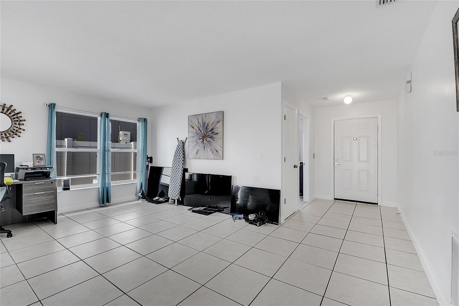 ANDOVER LAKES PH 03B - Residential