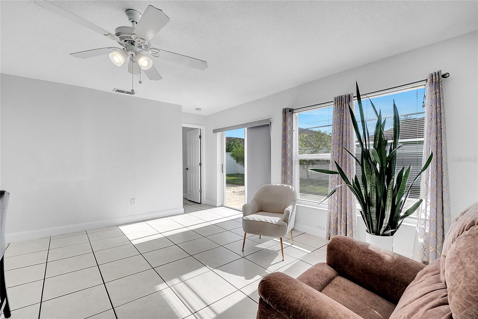 ANDOVER LAKES PH 03B - Residential