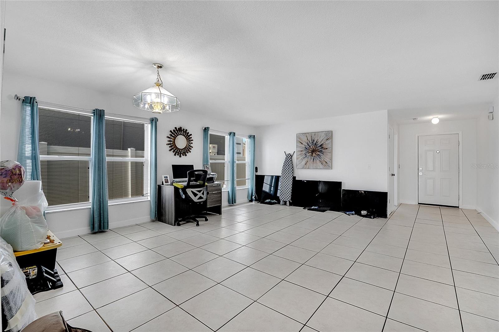 ANDOVER LAKES PH 03B - Residential