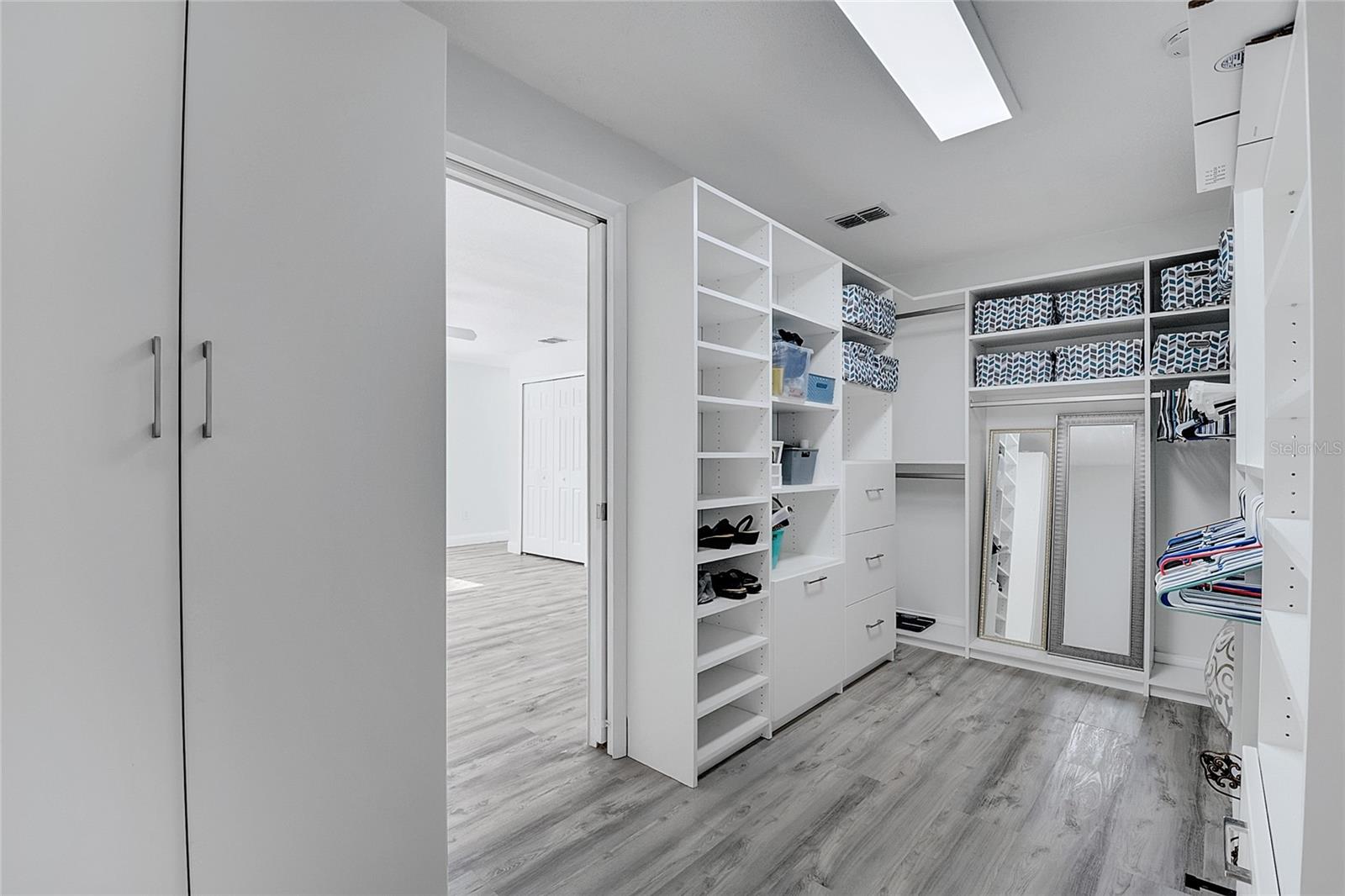 ANDOVER LAKES PH 03B - Residential