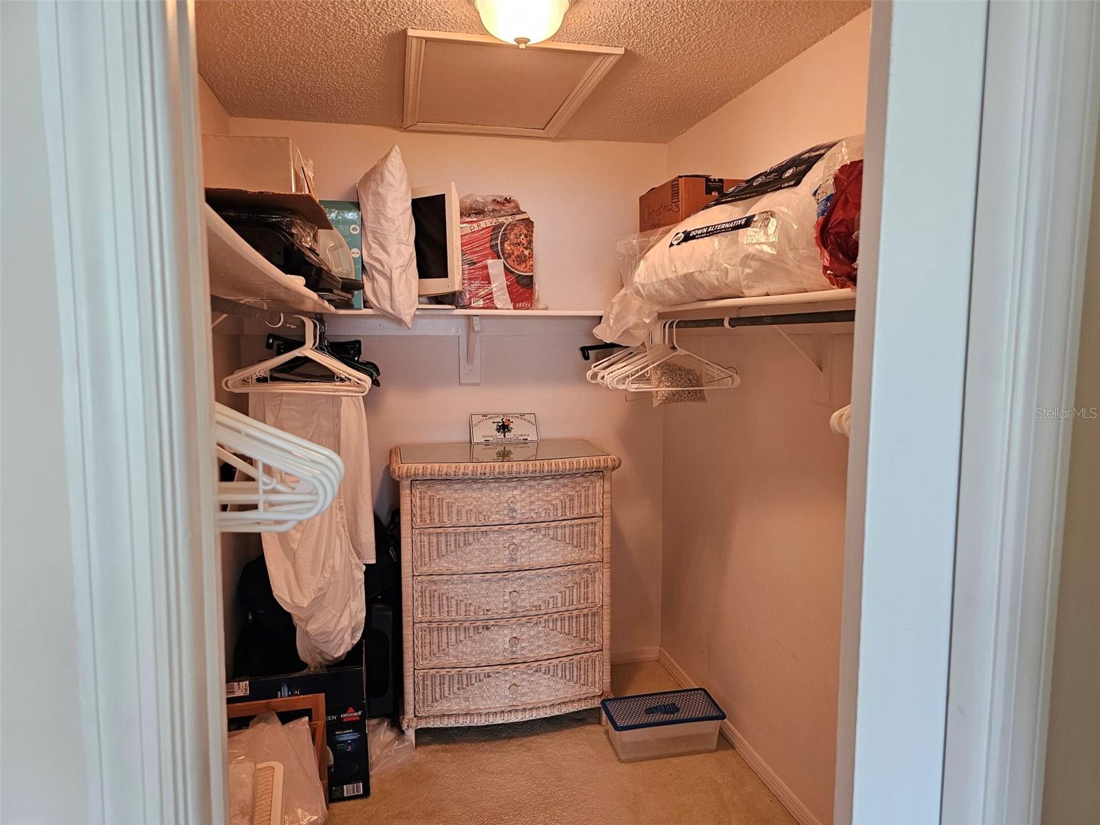 MOUNT VERNON PH 3 - Residential Lease