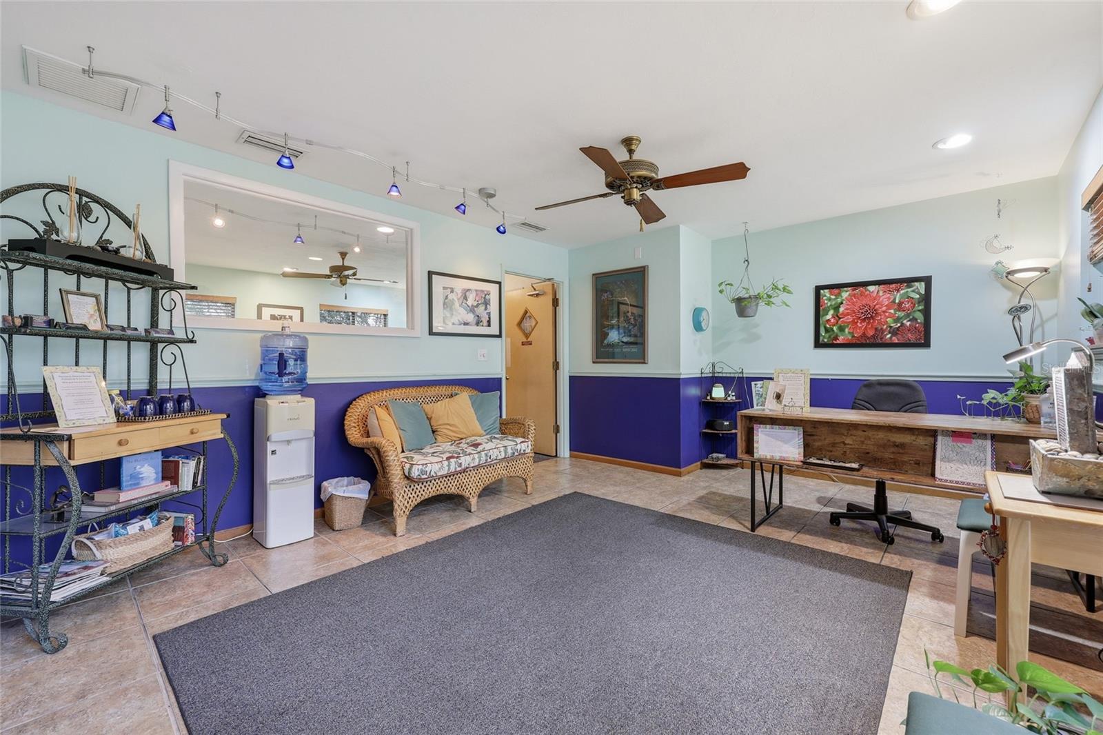 4909 NW 27TH COURT B