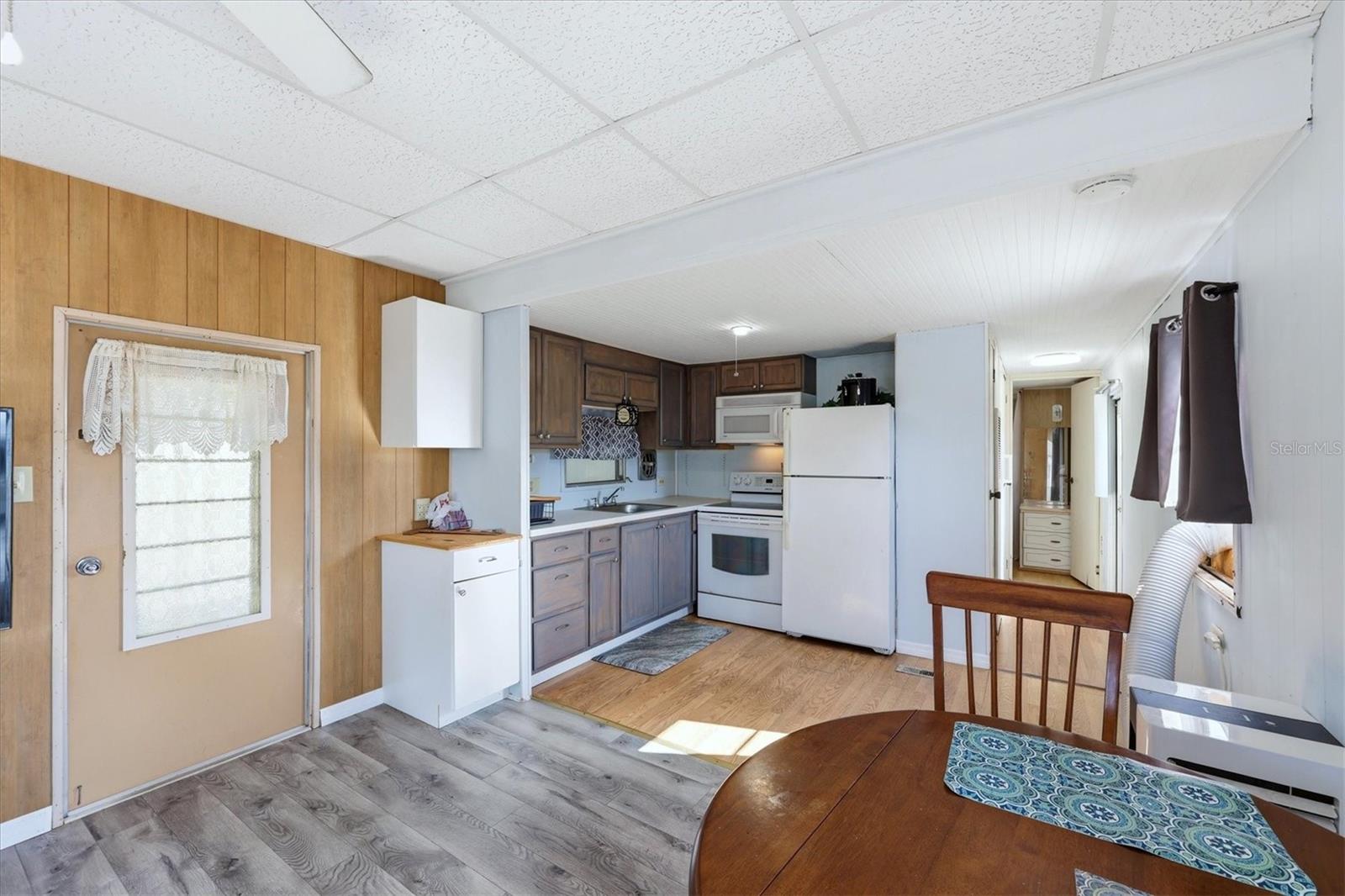 BROOK TO BAY - Residential