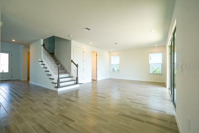 WATERS AT CENTER LAKE RANCH PH 1B - Residential Lease