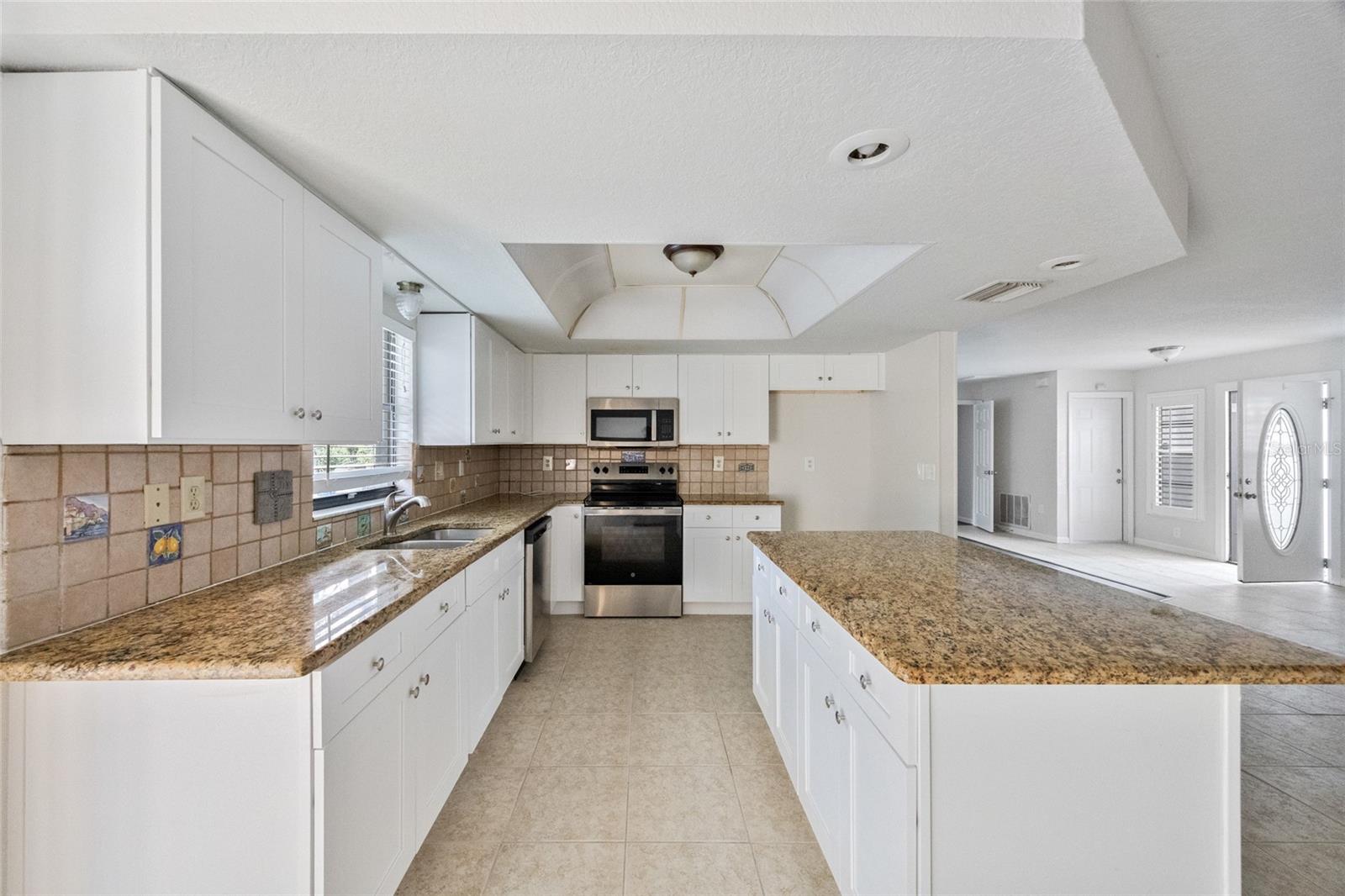 GULF HARBORS WOODLANDS - Residential