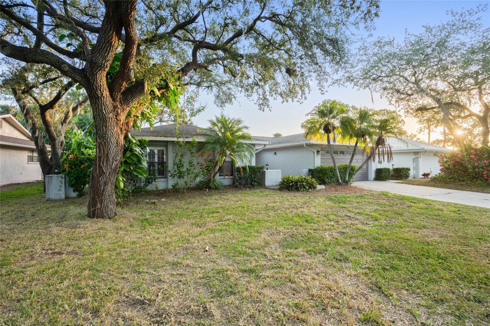 GULF HARBORS WOODLANDS - Residential