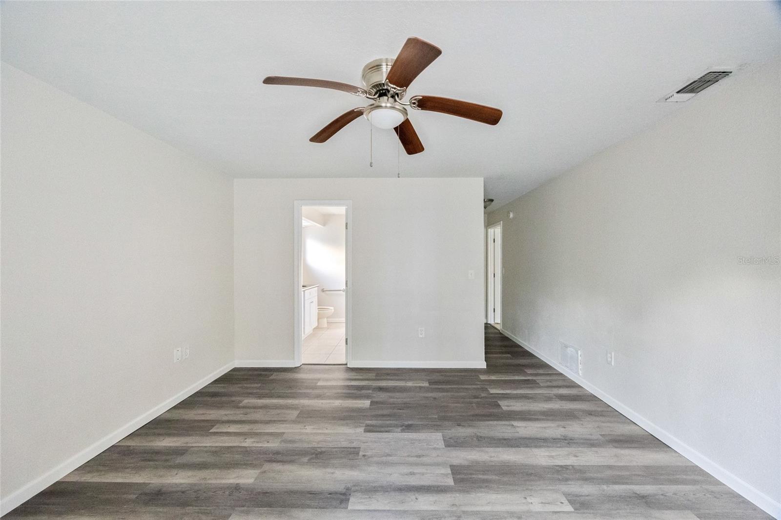 GULF HARBORS WOODLANDS - Residential