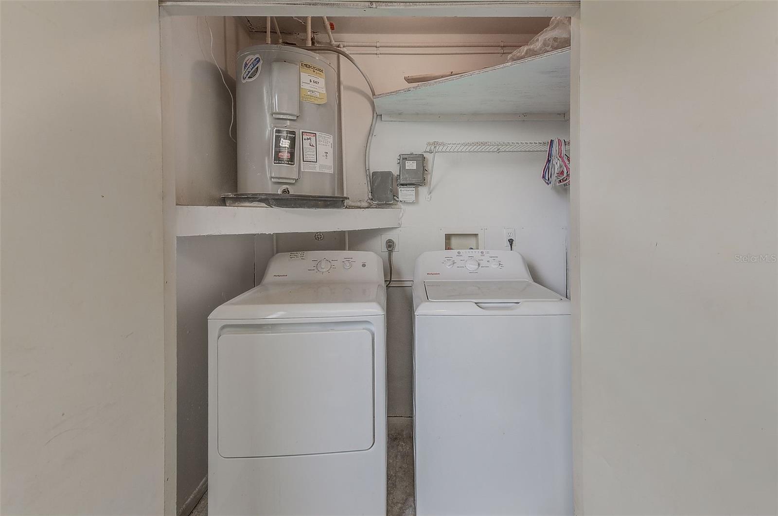 HARBOURTOWNE AT COUNTRY - Residential