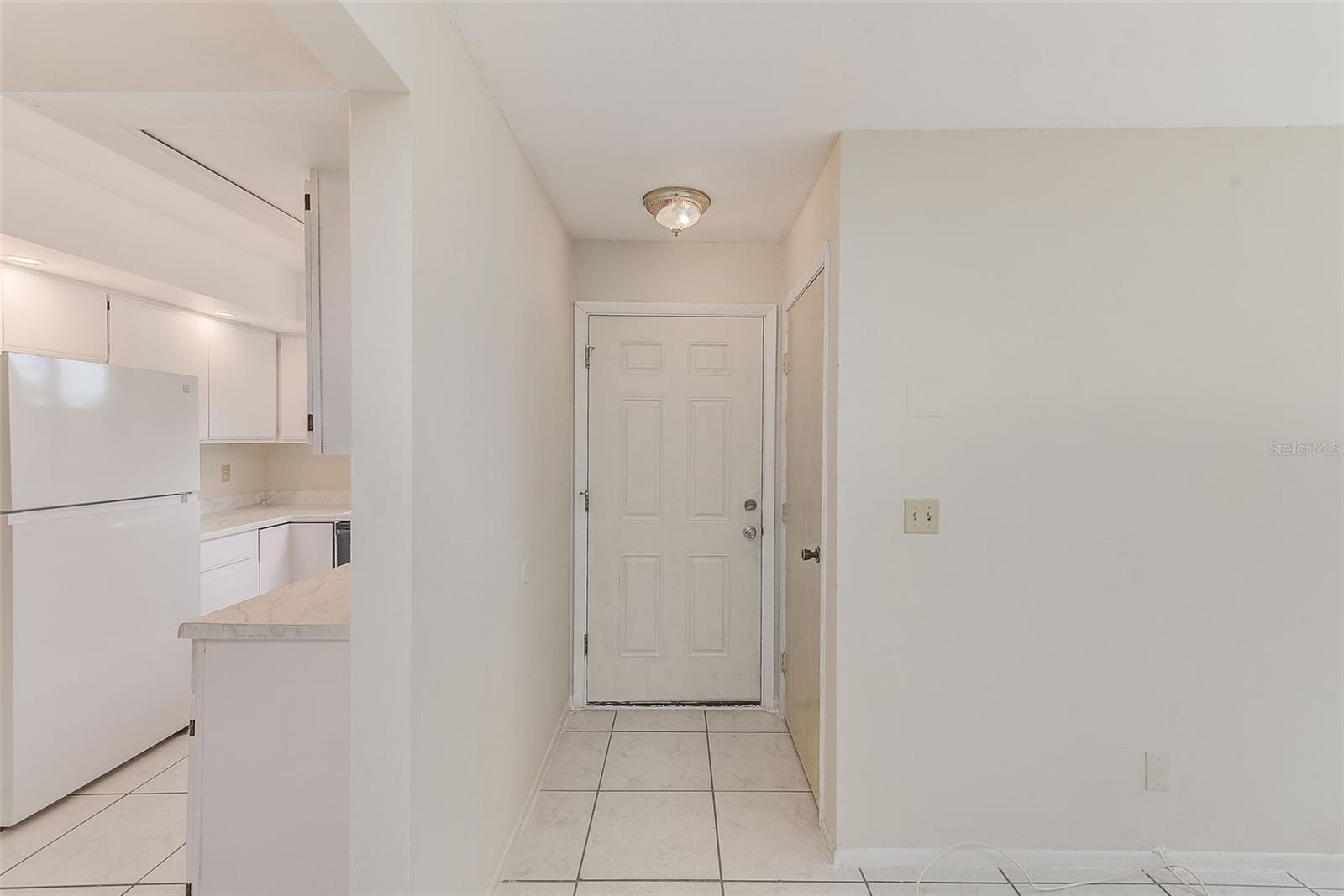 HARBOURTOWNE AT COUNTRY - Residential