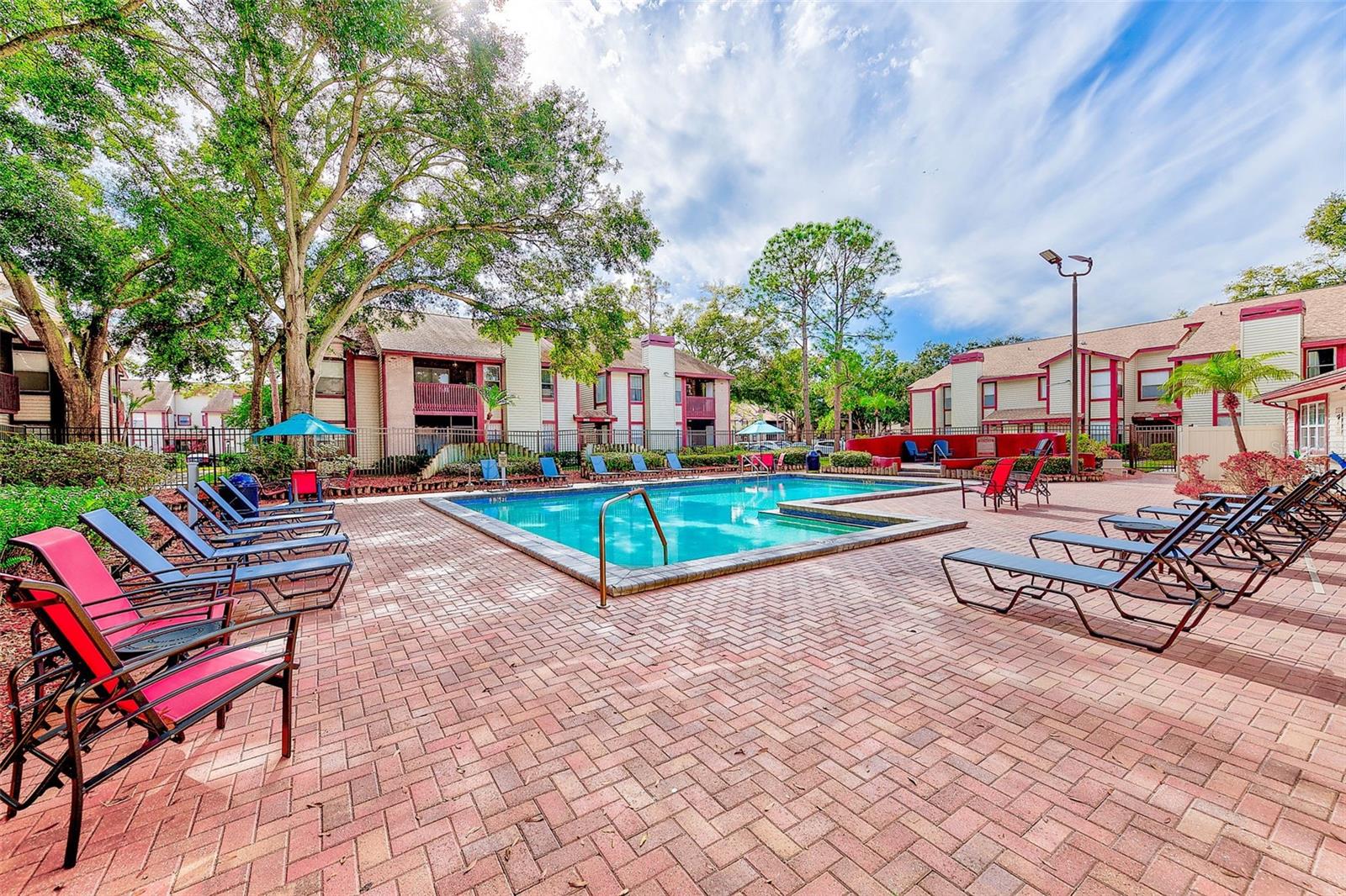 HARBOURTOWNE AT COUNTRY - Residential