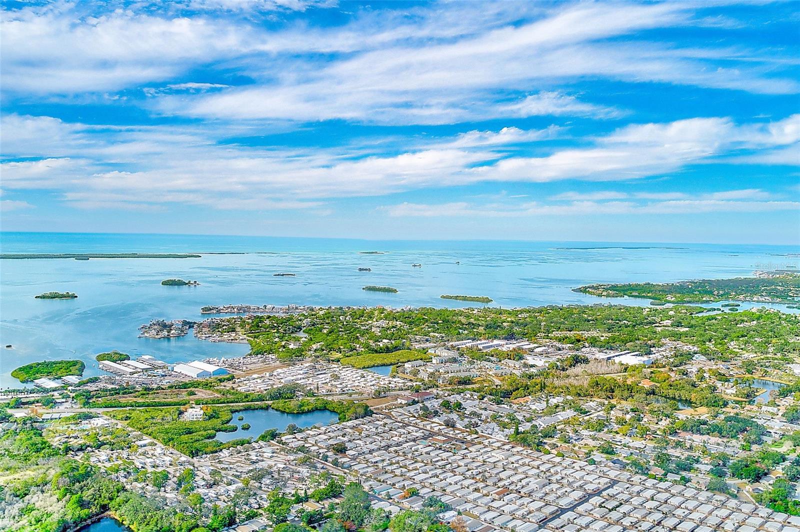 HARBOURTOWNE AT COUNTRY - Residential