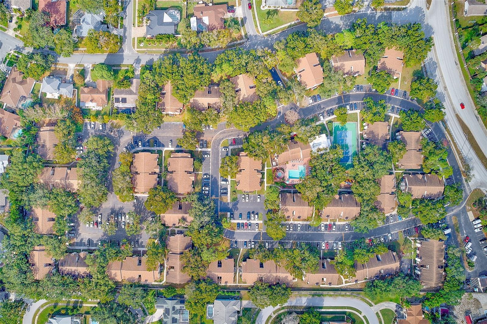 HARBOURTOWNE AT COUNTRY - Residential