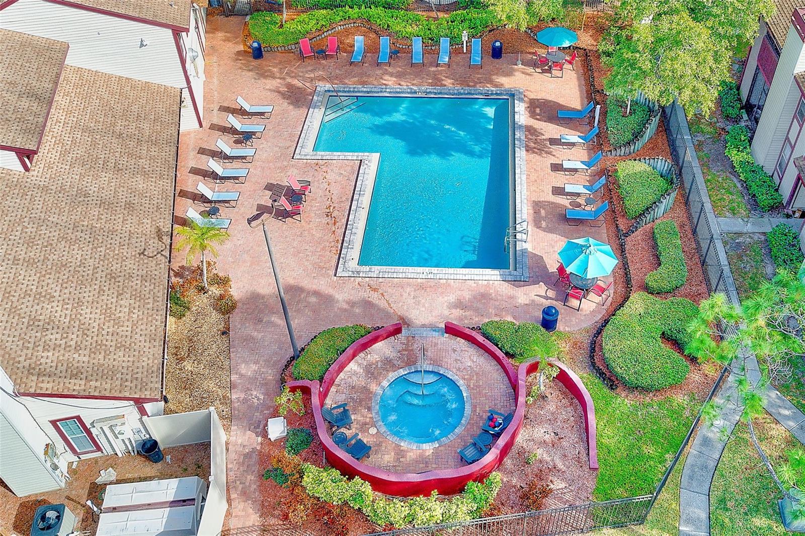 HARBOURTOWNE AT COUNTRY - Residential