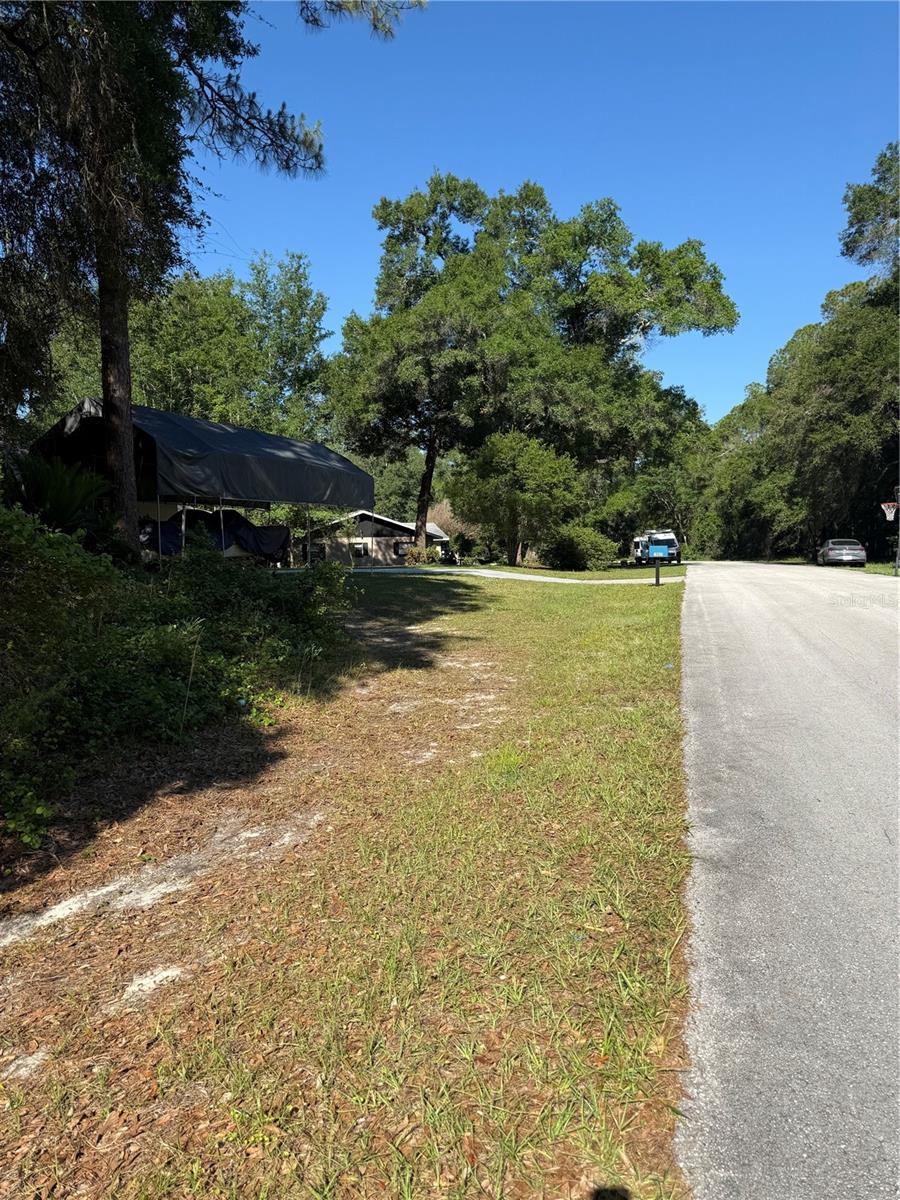 10927 N AIRWAY LOOP