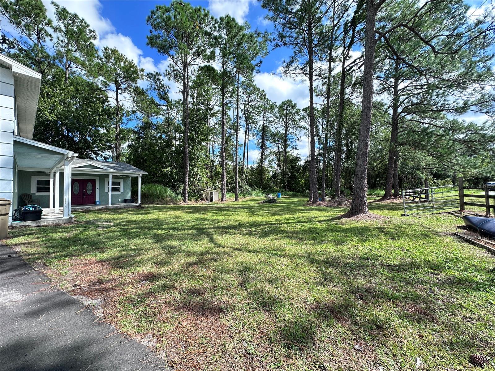 HAPPY TRAILS UNIT 3 UNREC - Residential