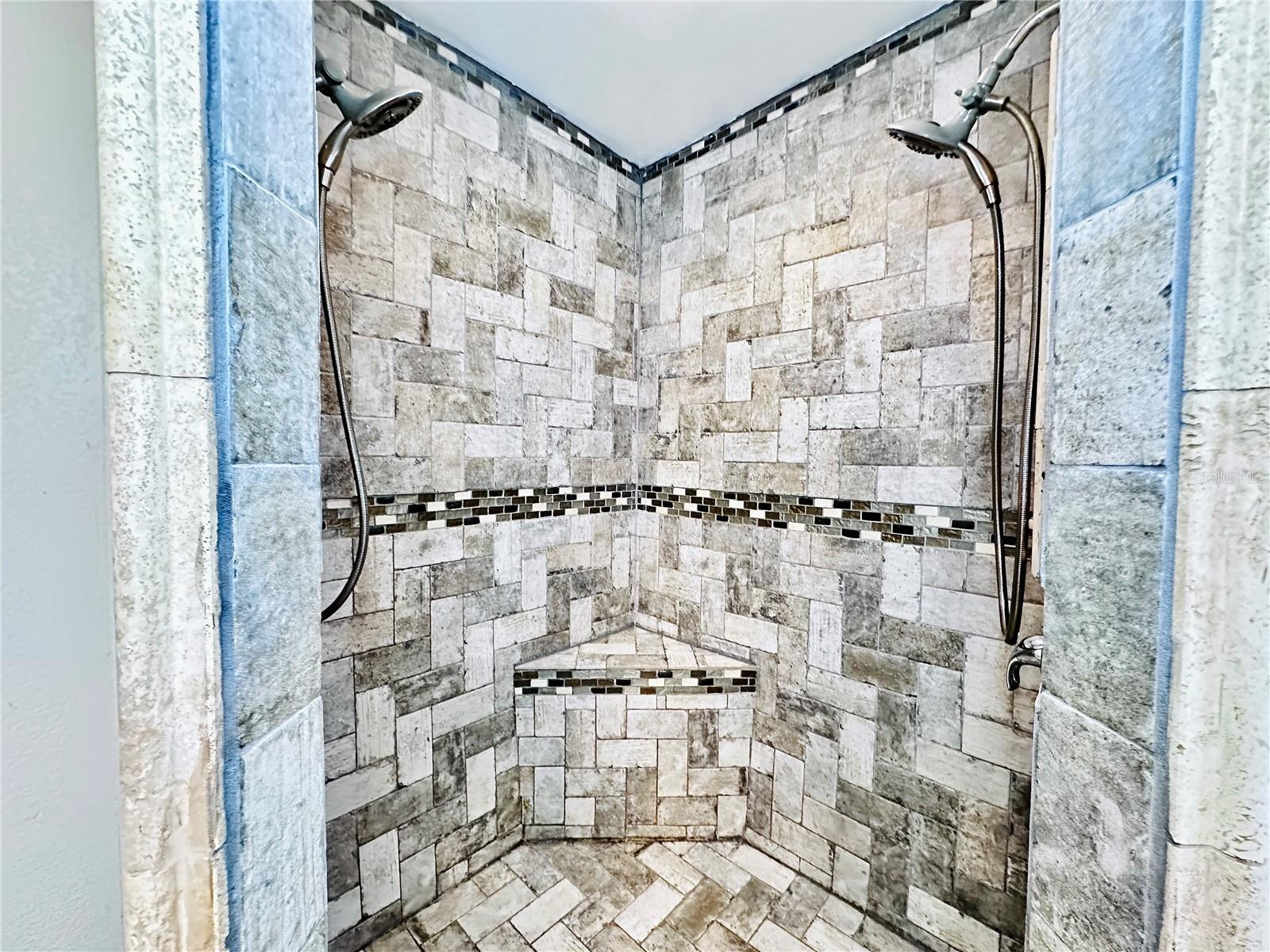 HAPPY TRAILS UNIT 3 UNREC - Residential