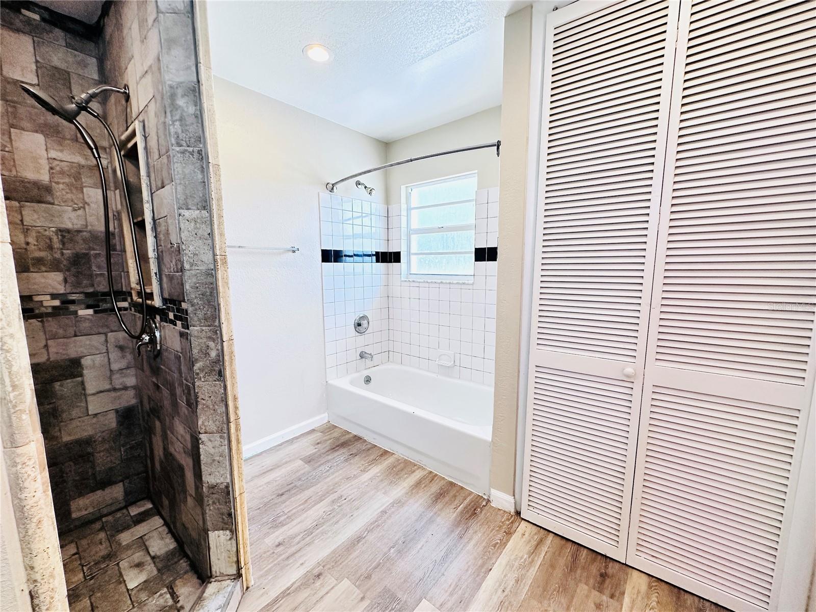 HAPPY TRAILS UNIT 3 UNREC - Residential