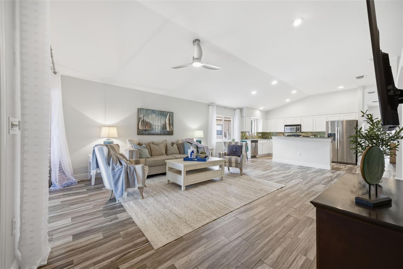 ST ANDREWS AT THE EAGLES UN 1 - Residential