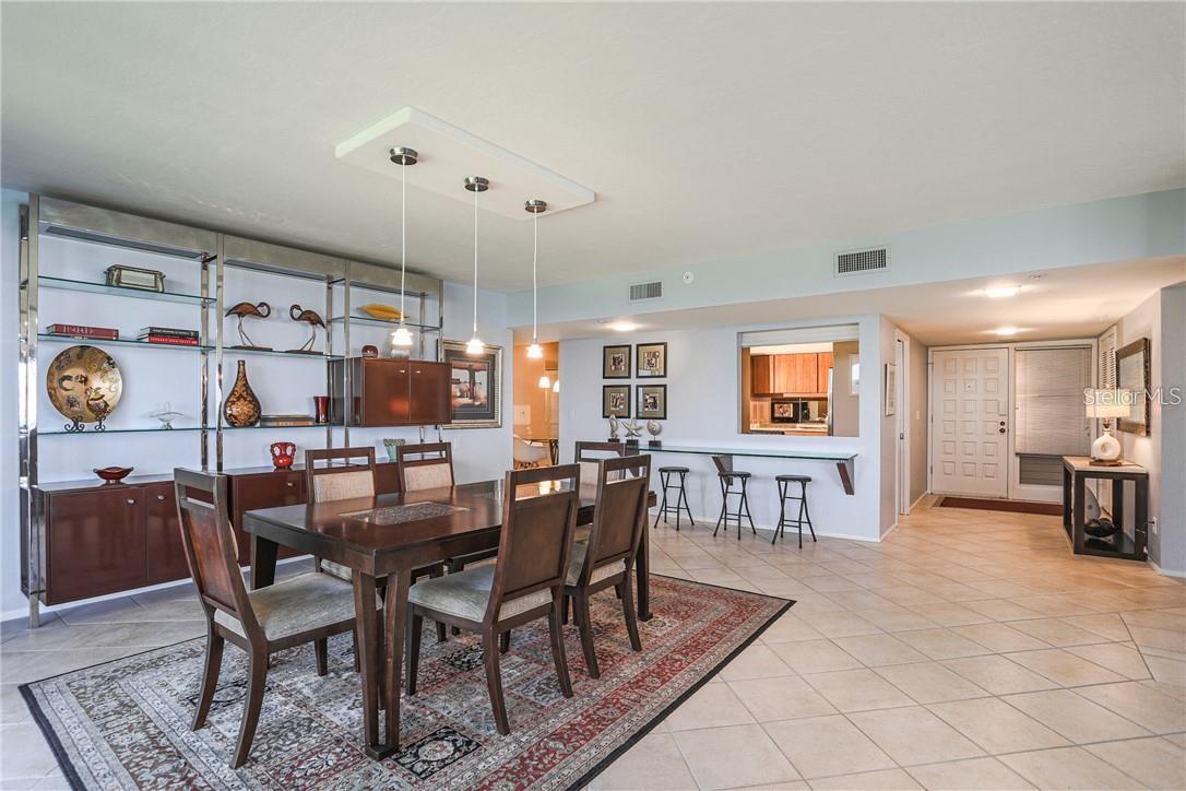 SEAPLACE VI - Residential Lease