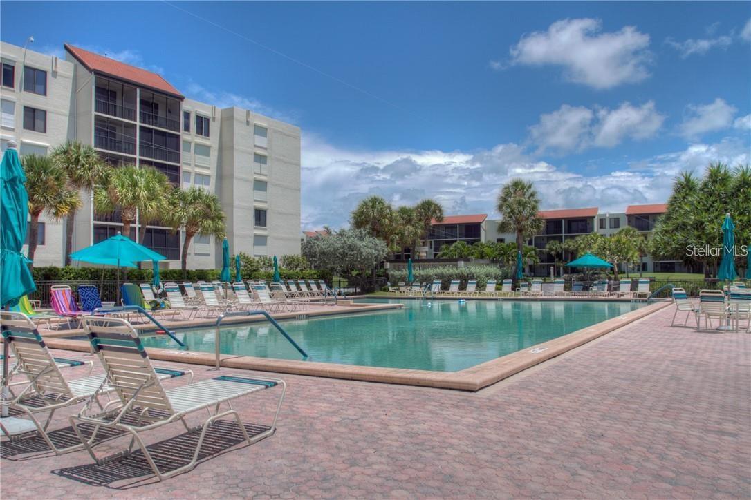 SEAPLACE VI - Residential Lease