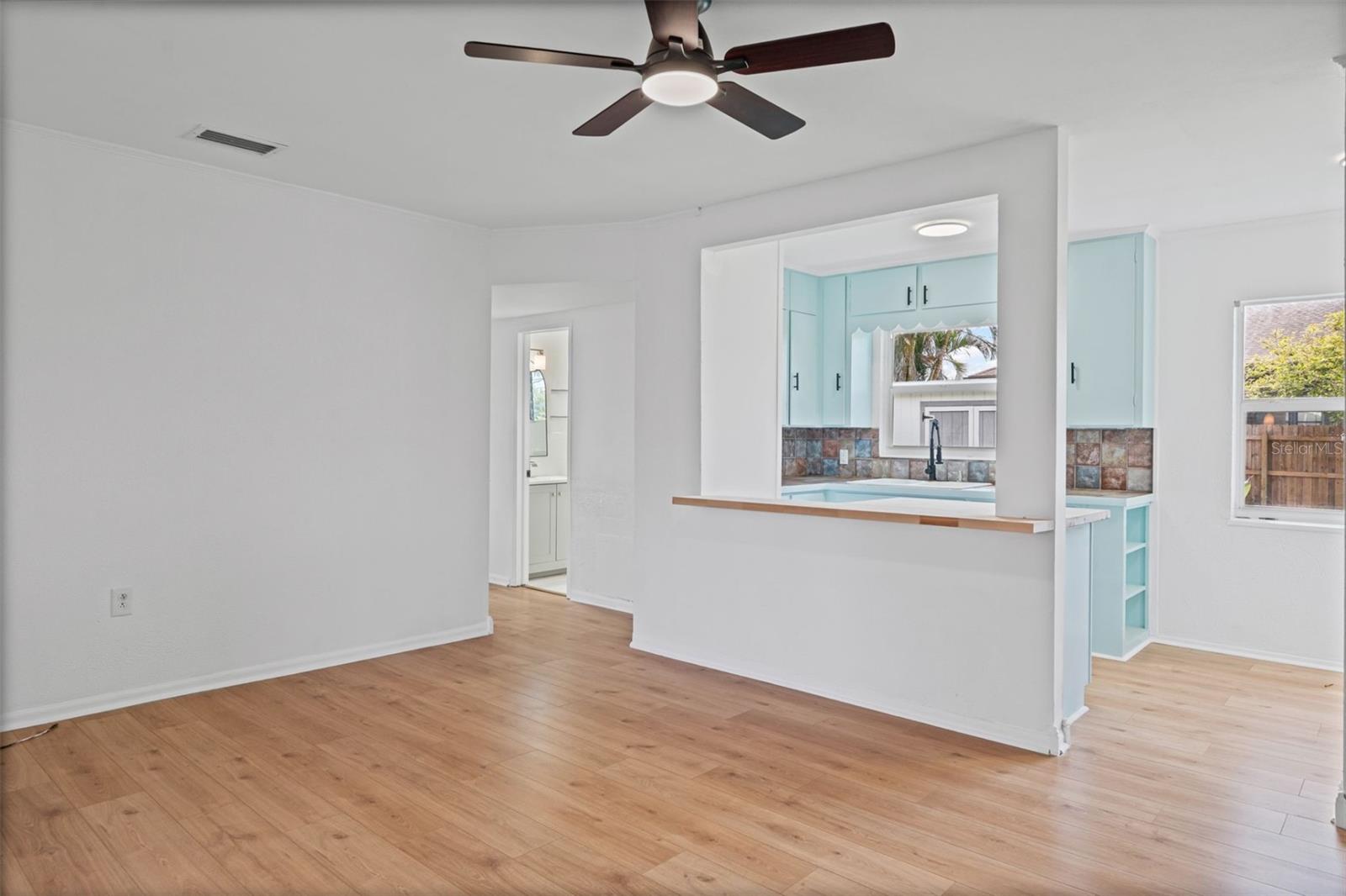 275 GARDEN ROAD