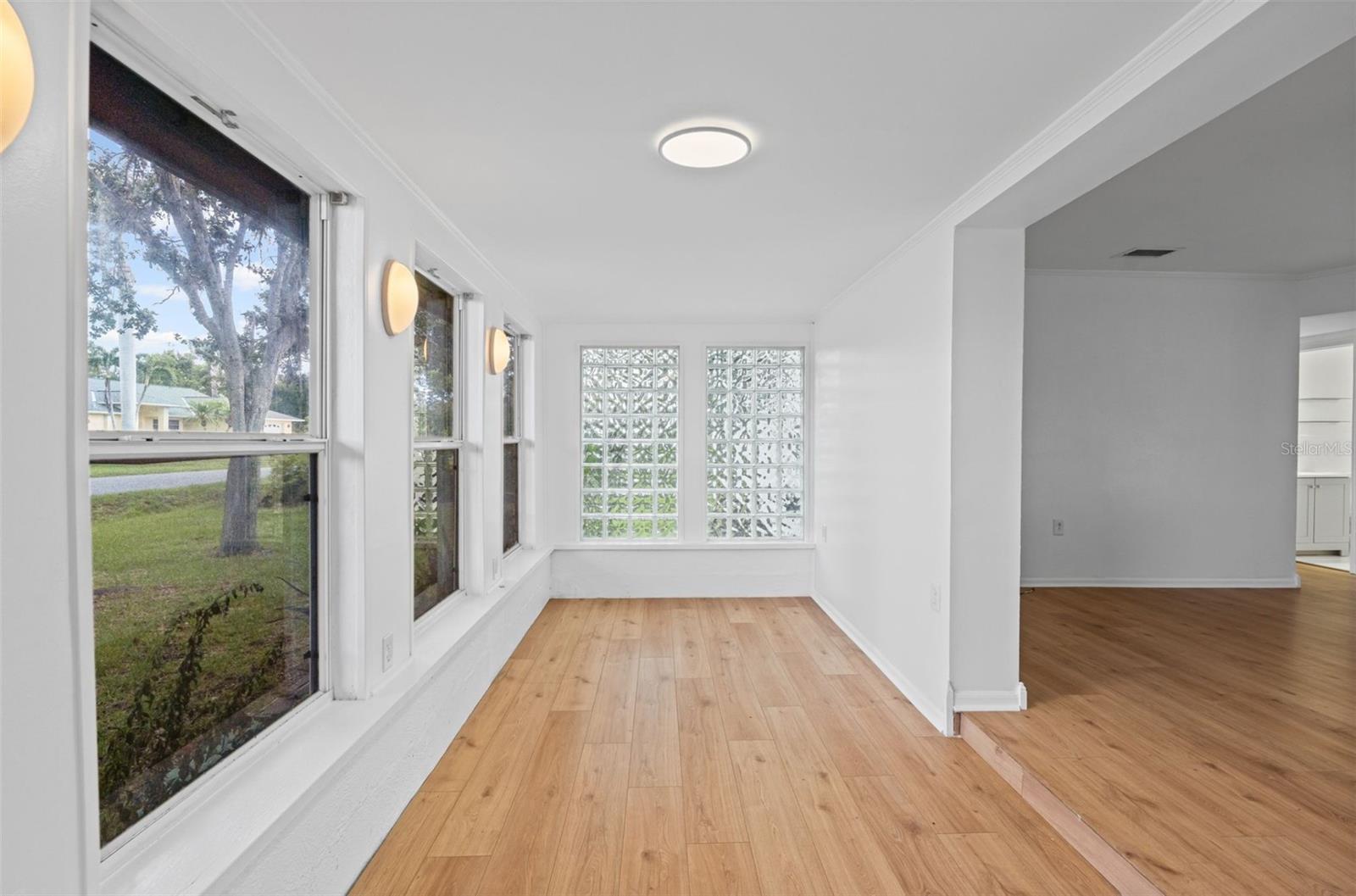 275 GARDEN ROAD