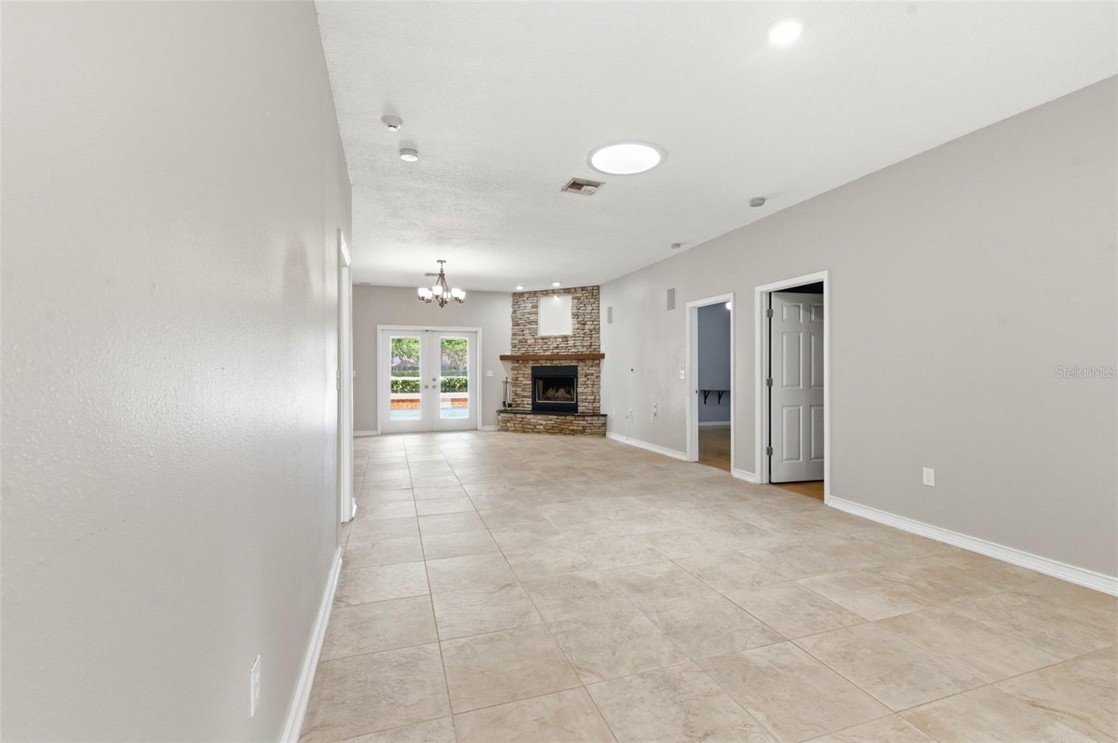FOX WOOD PH 01 - Residential