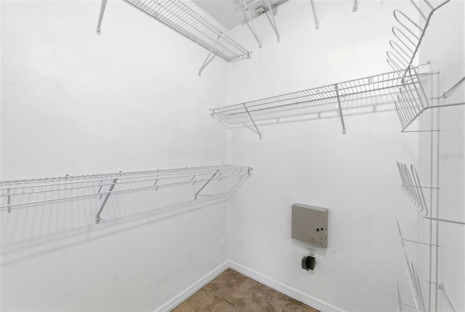 FOX WOOD PH 01 - Residential