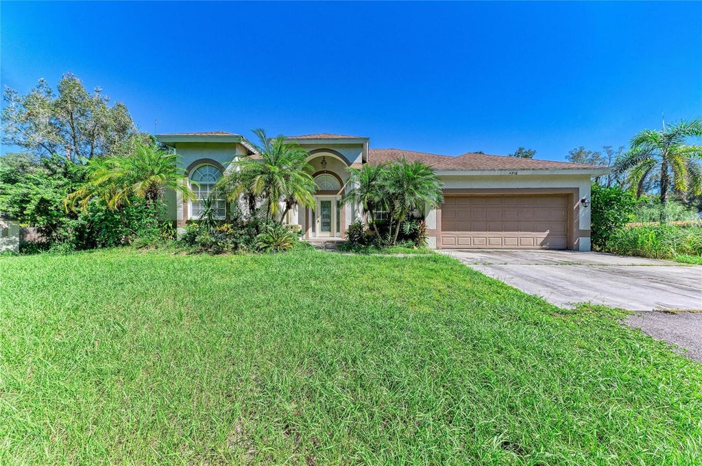 Photo of 4510 Brazilnut Avenue, Sarasota, FL 34234 (MLS # A4711001)