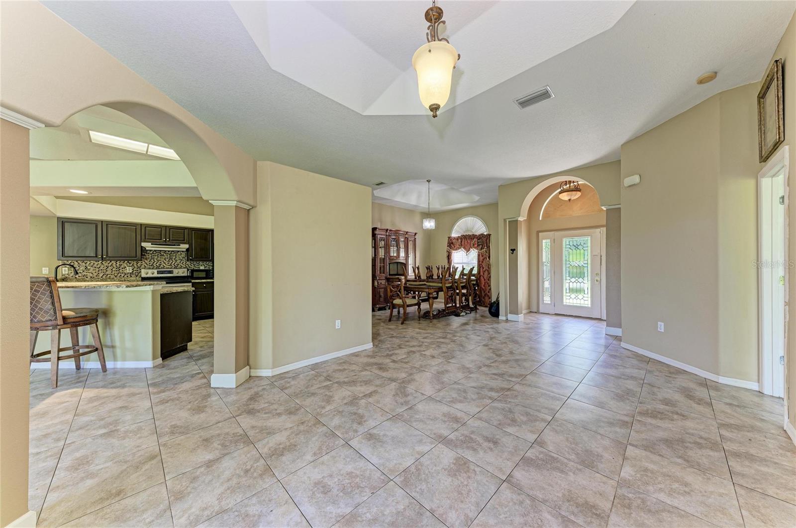 4510 BRAZILNUT AVENUE, SARASOTA, FL, 34234 3 4510 BRAZILNUT AVENUE