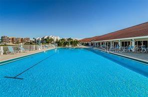 HARBOURSIDE CONDO - Residential