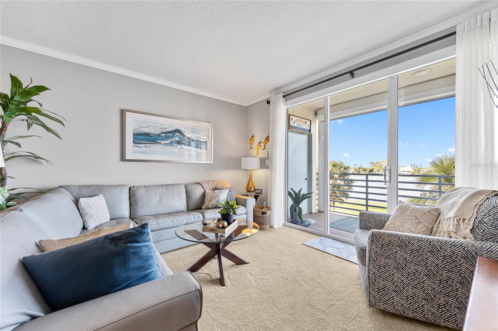 HARBOURSIDE CONDO - Residential