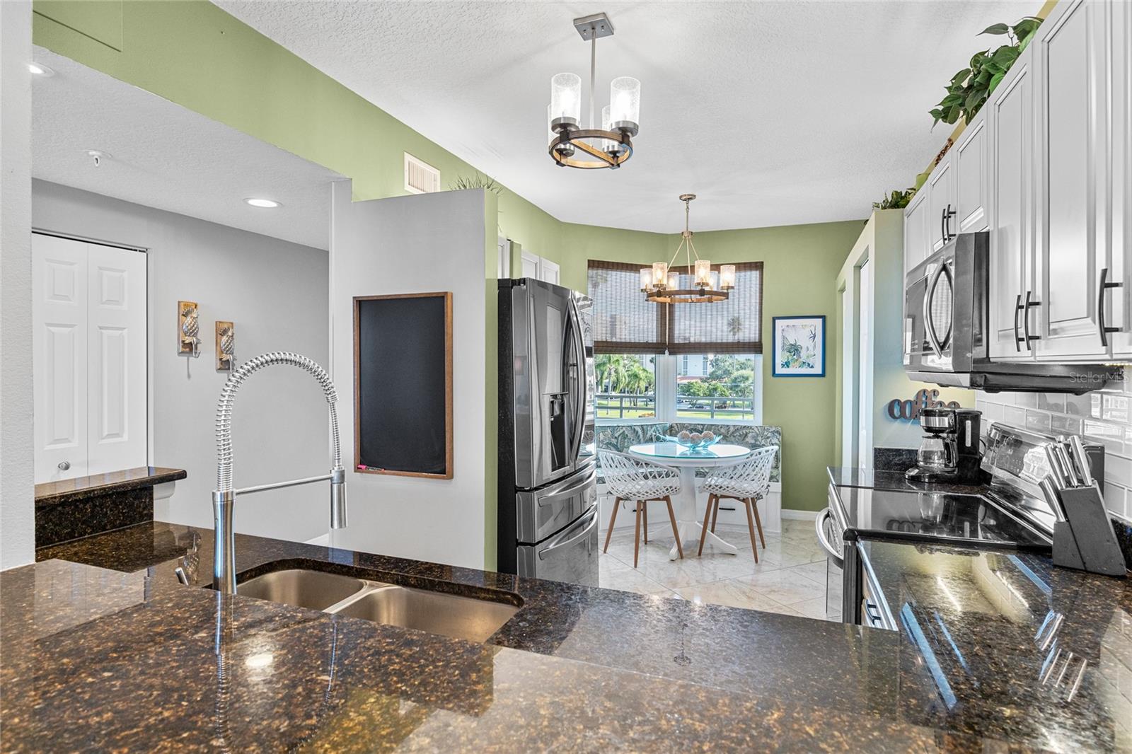 HARBOURSIDE CONDO - Residential