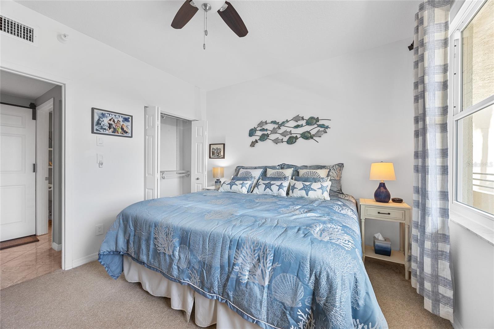 HARBOURSIDE CONDO - Residential