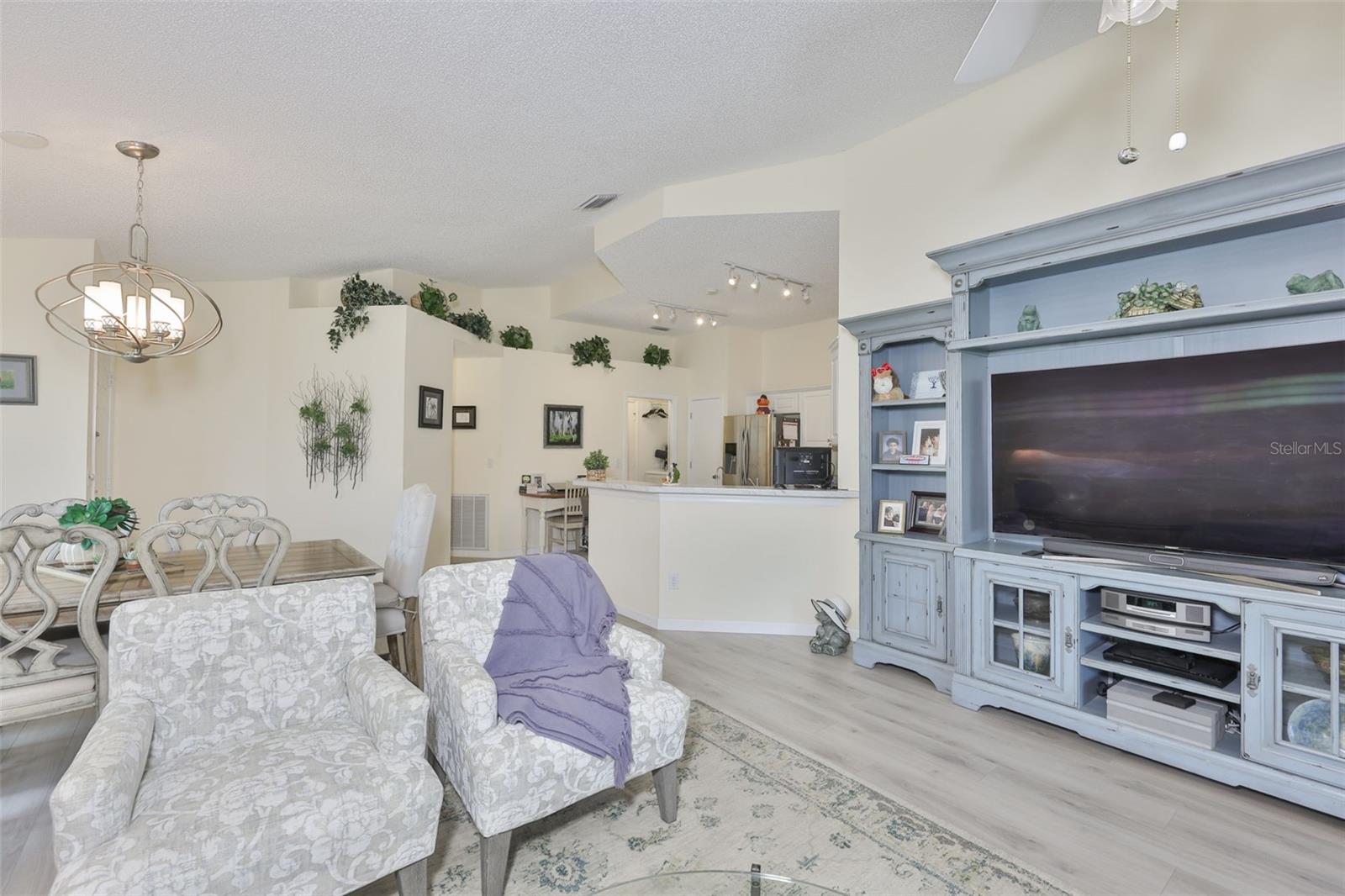 NANTUCKET III CONDO - Residential