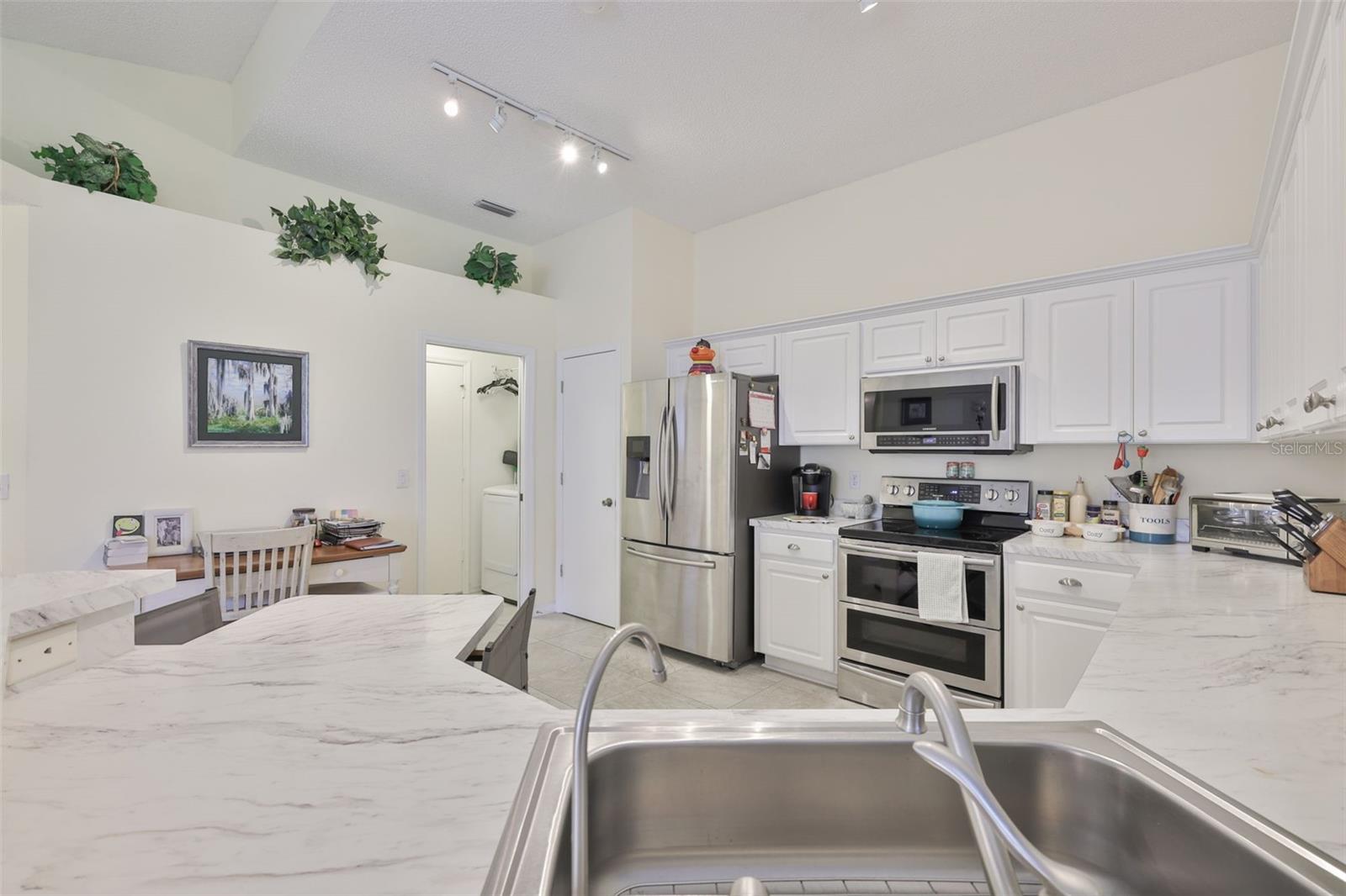 NANTUCKET III CONDO - Residential