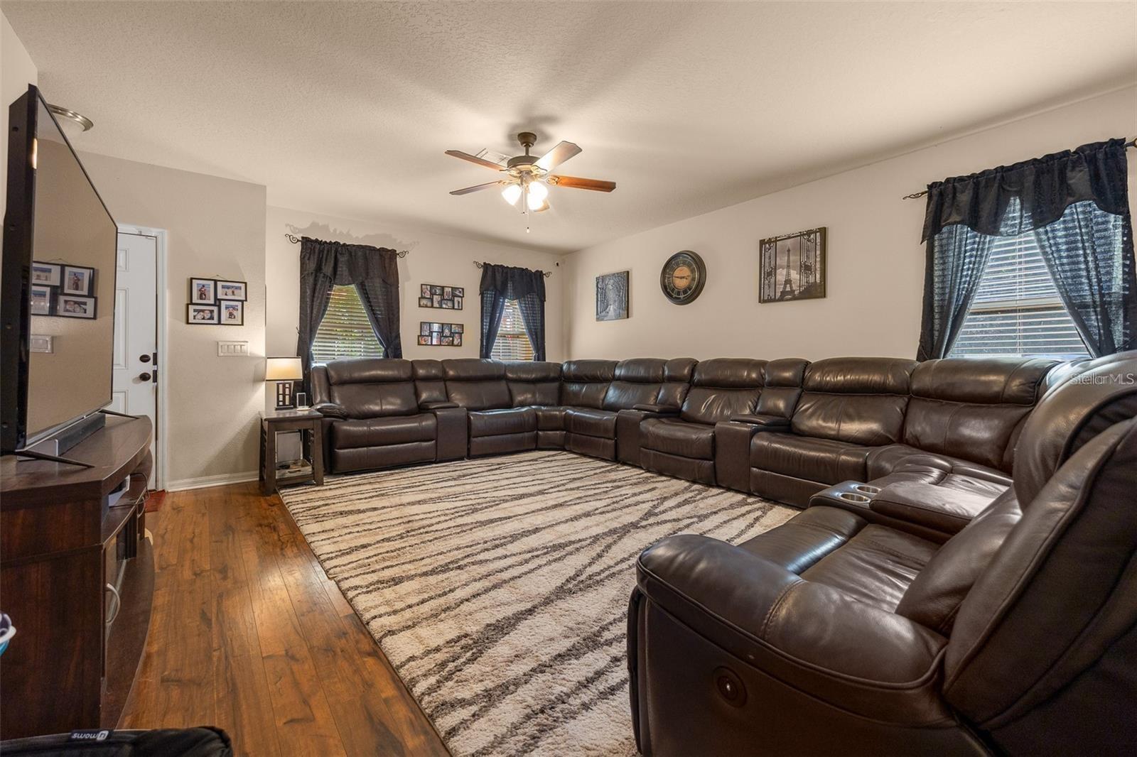 OAK BEND - Residential