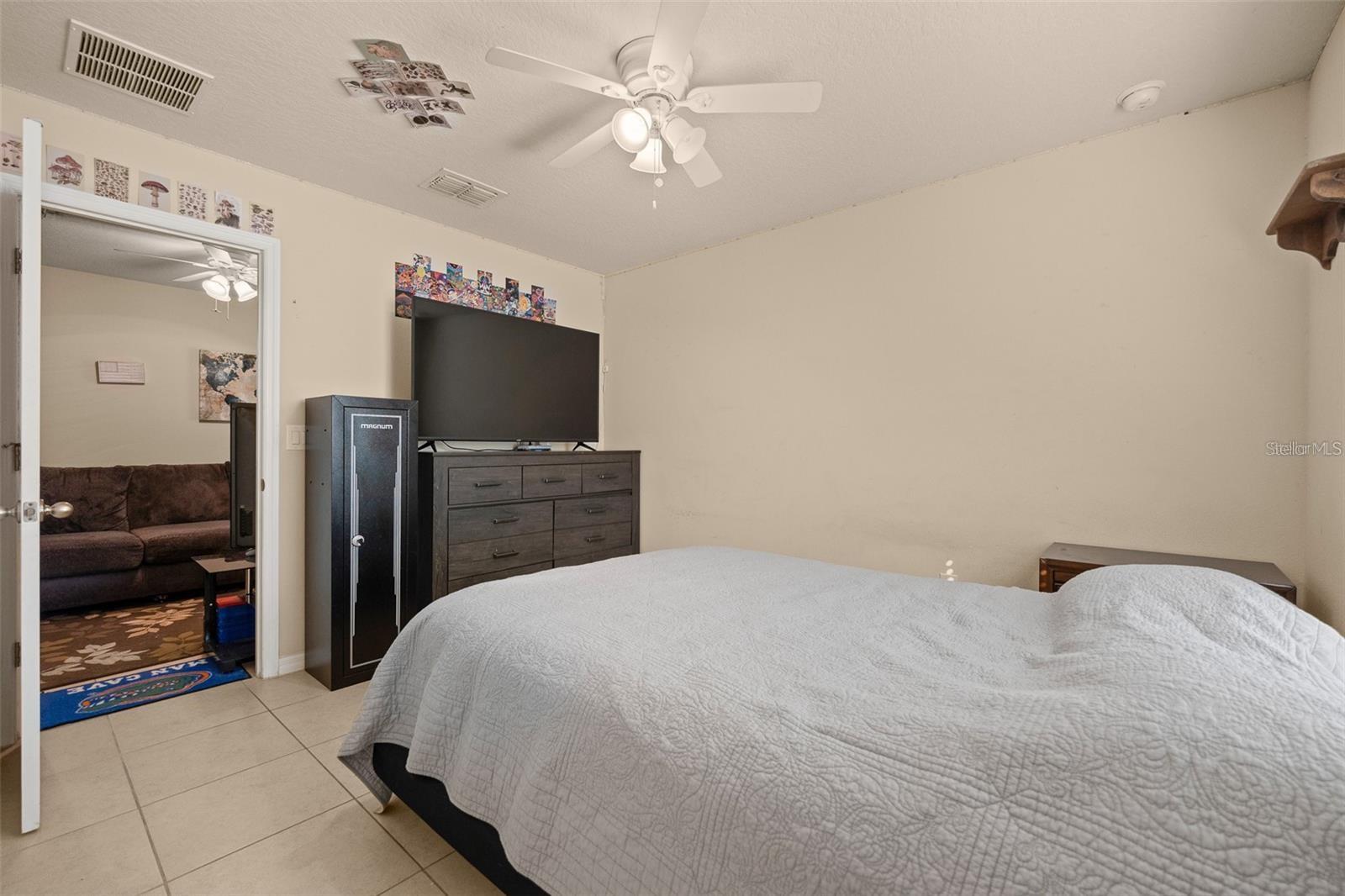 OAK BEND - Residential