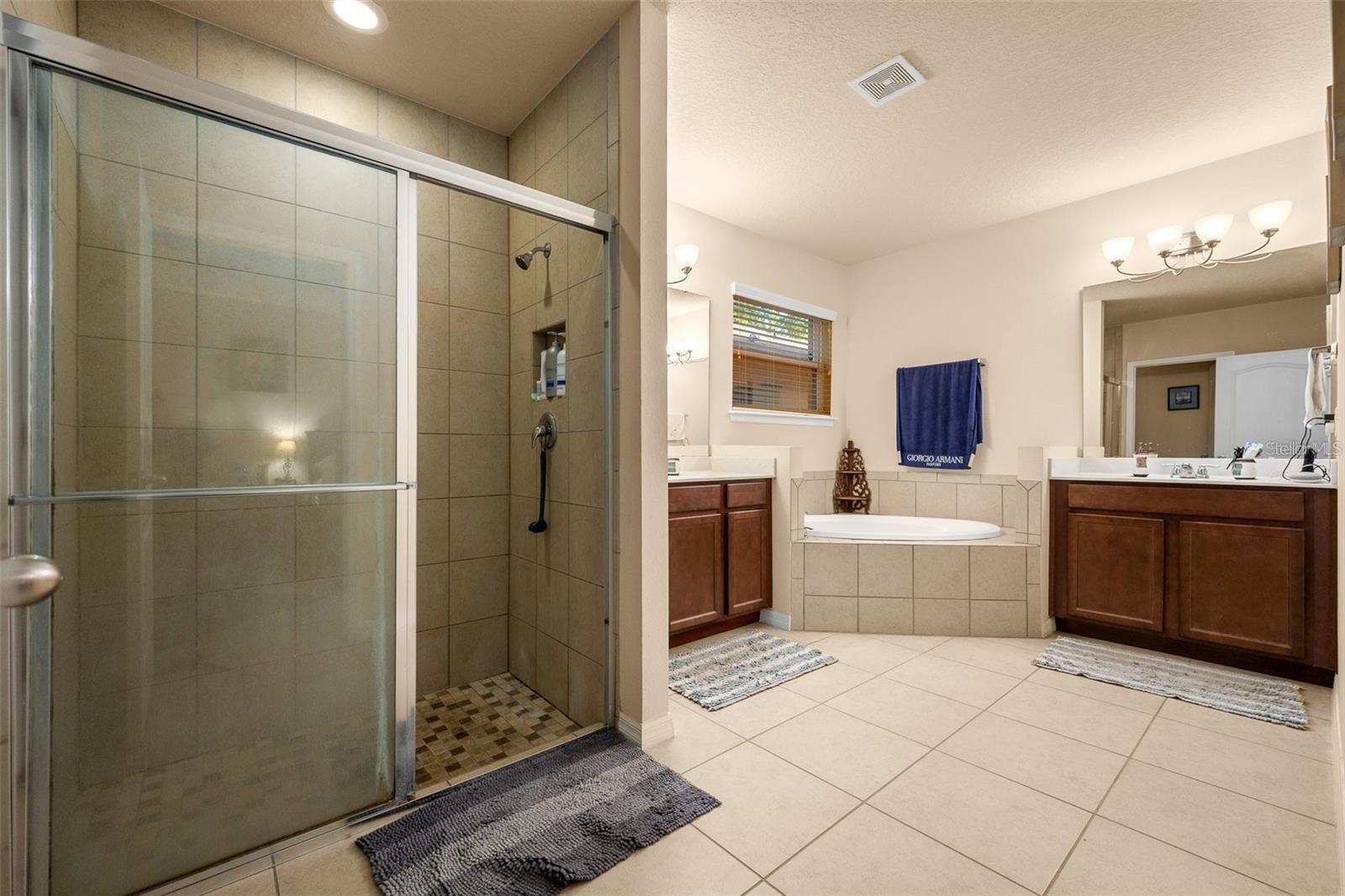 OAK BEND - Residential