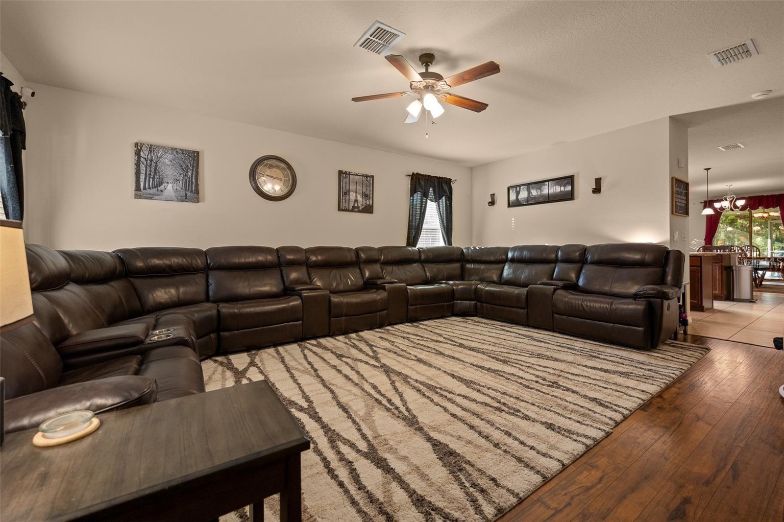 OAK BEND - Residential