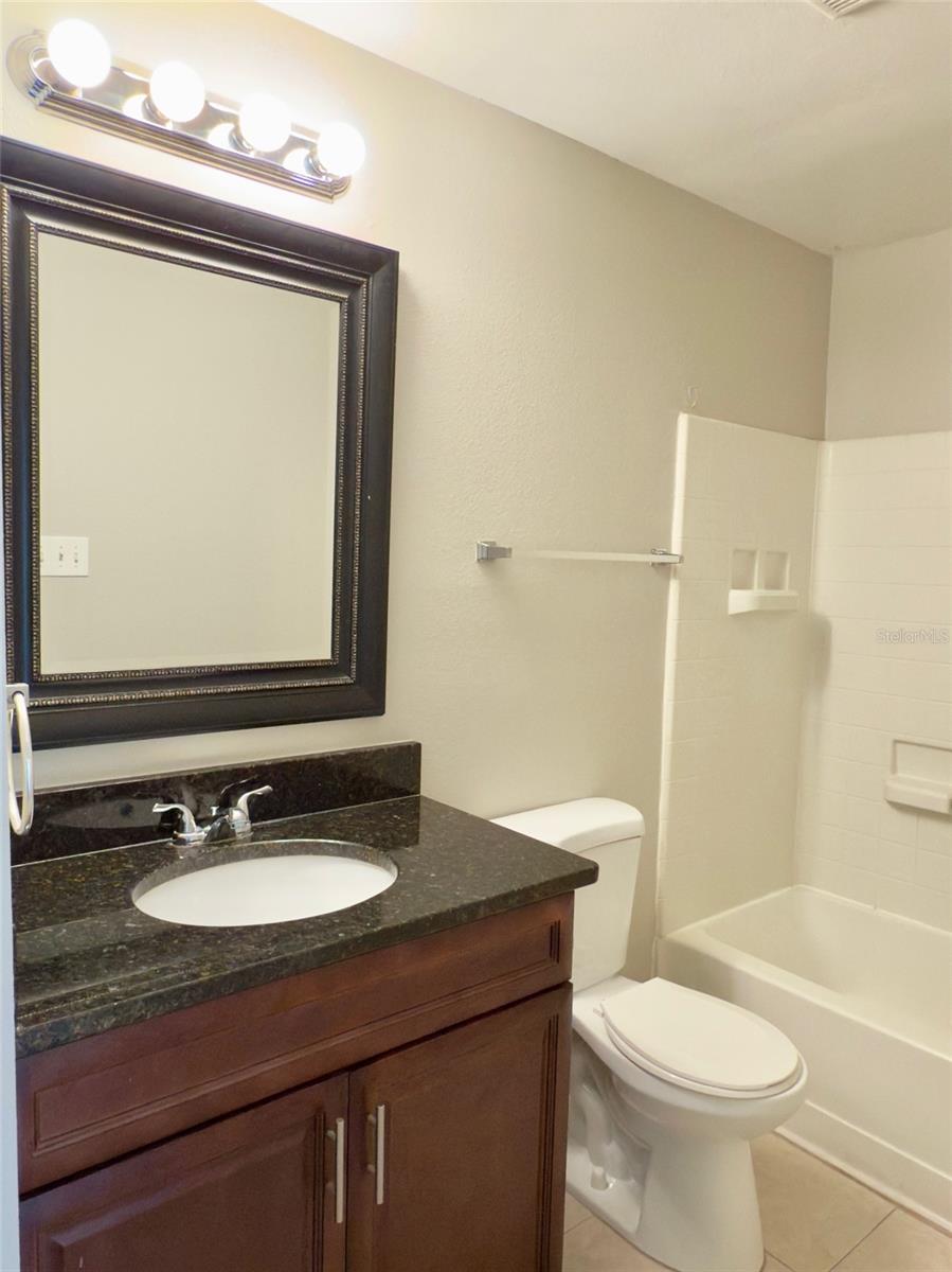 ARBORS OF SENDERA - Residential Lease