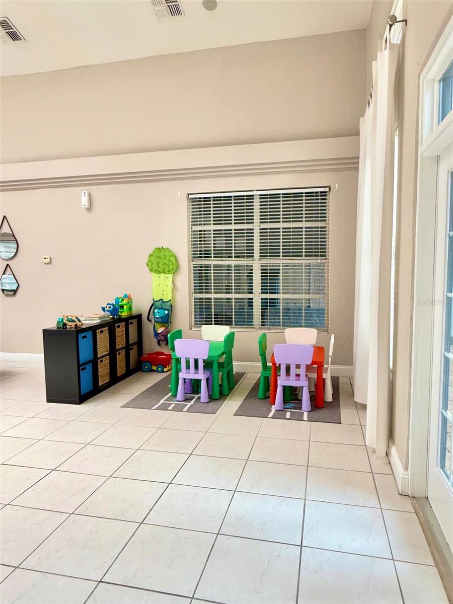 ARBORS OF SENDERA - Residential Lease