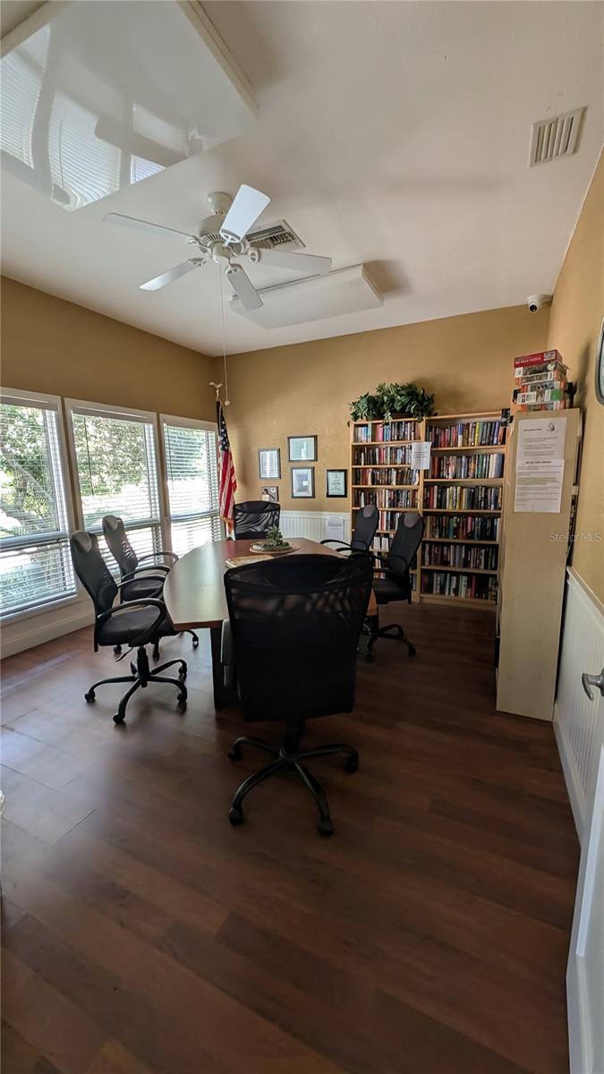 POINTE ALEXIS SOUTH - Residential