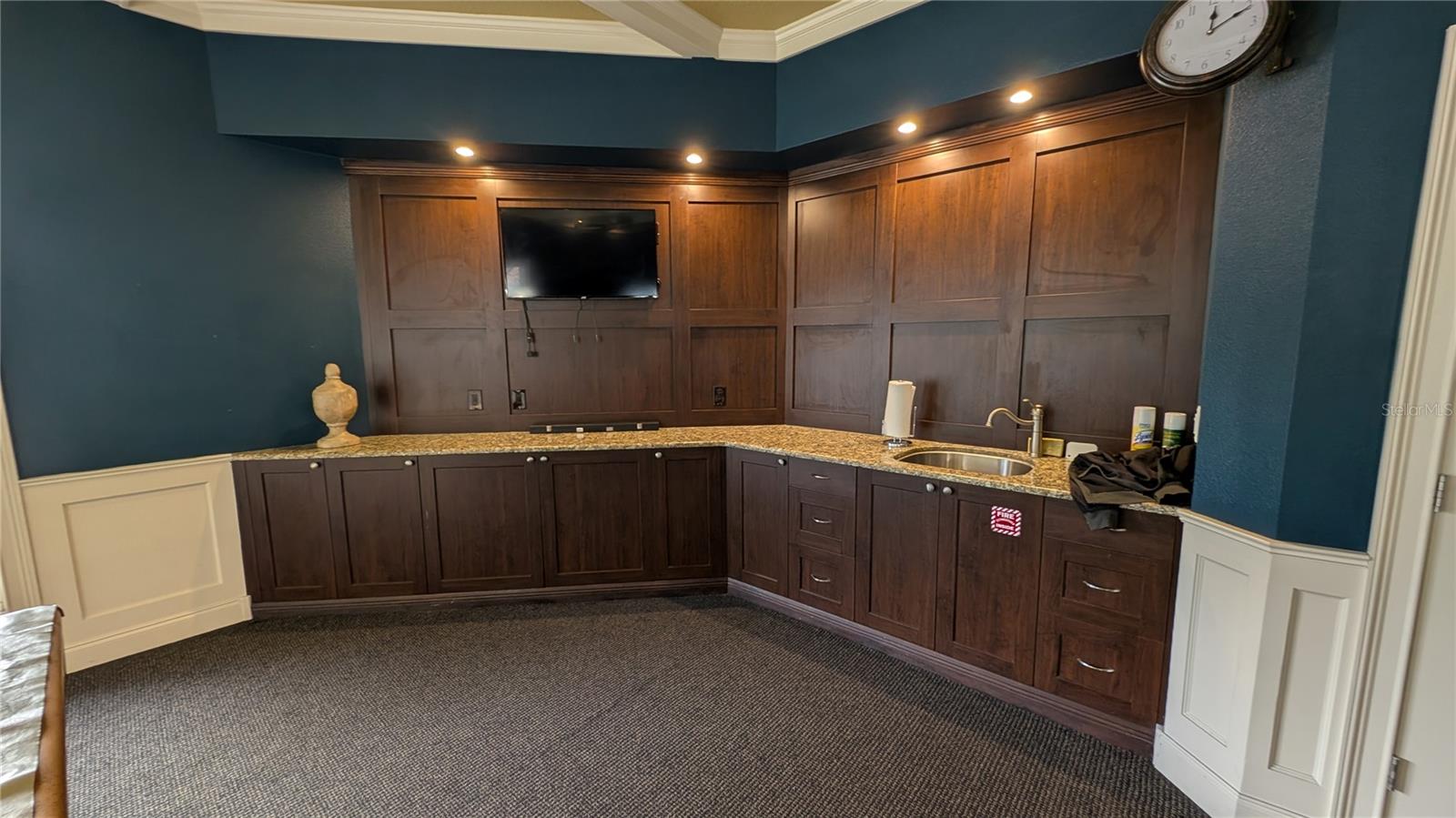 POINTE ALEXIS SOUTH - Residential