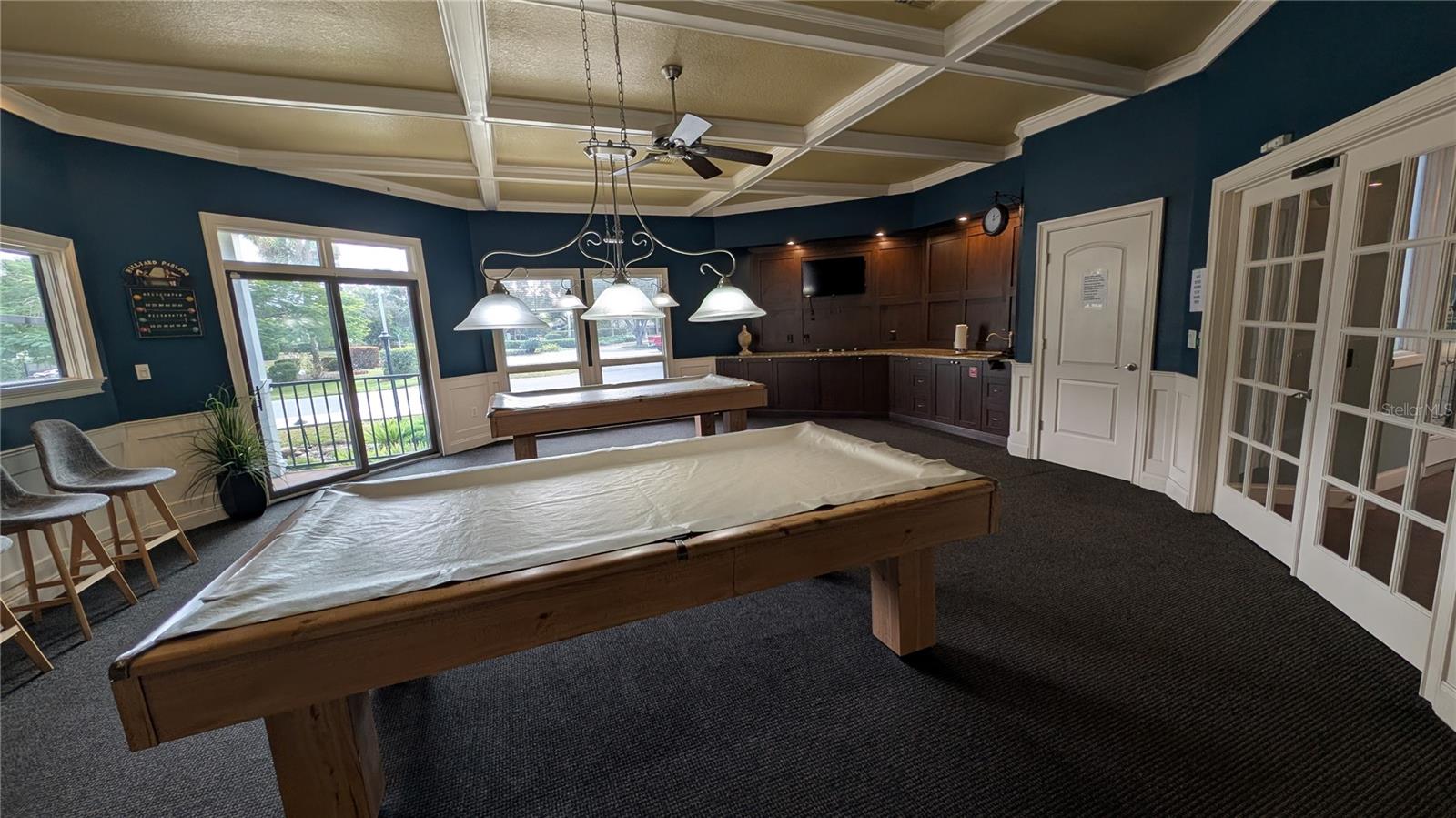 POINTE ALEXIS SOUTH - Residential