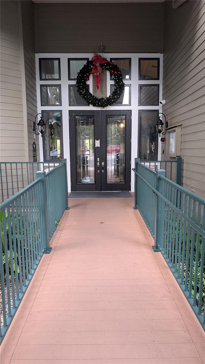 POINTE ALEXIS SOUTH - Residential