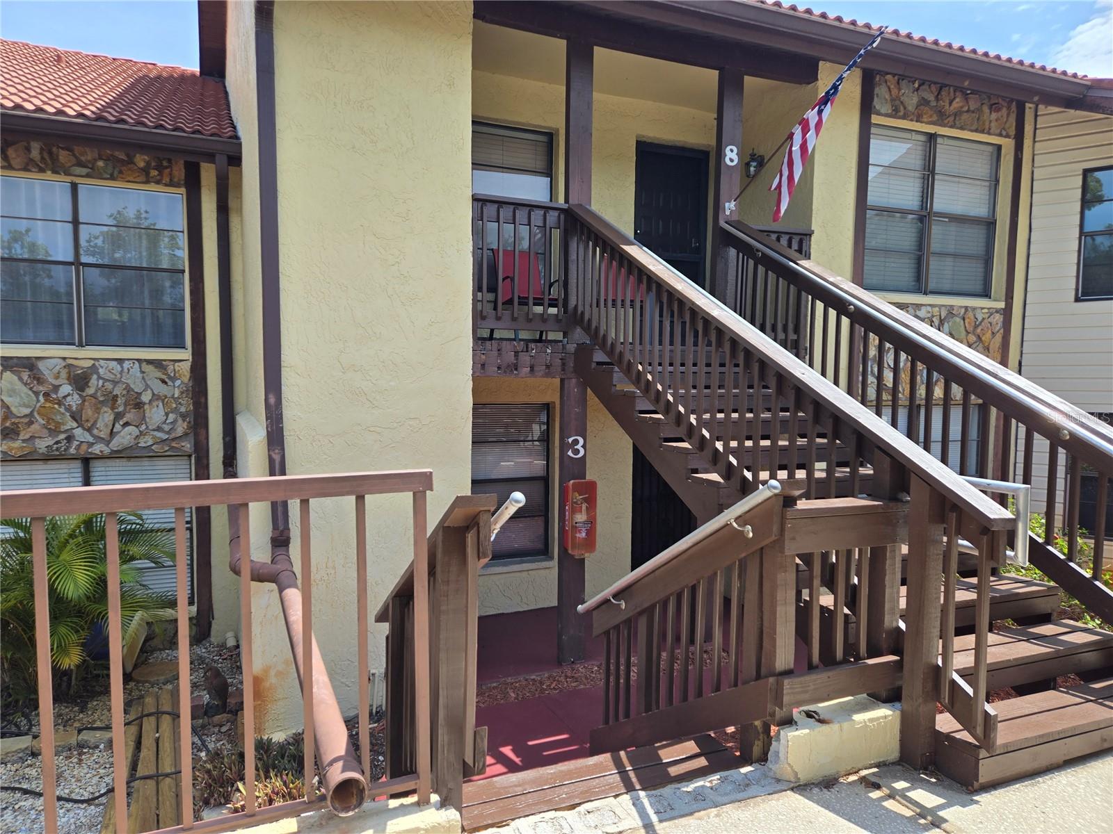 FOREST LAKE CONDO - Residential Lease