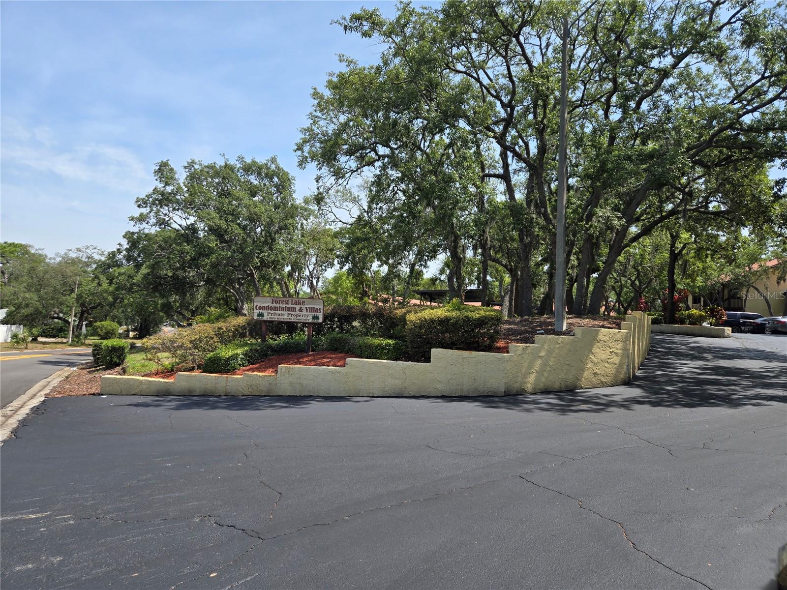 FOREST LAKE CONDO - Residential Lease